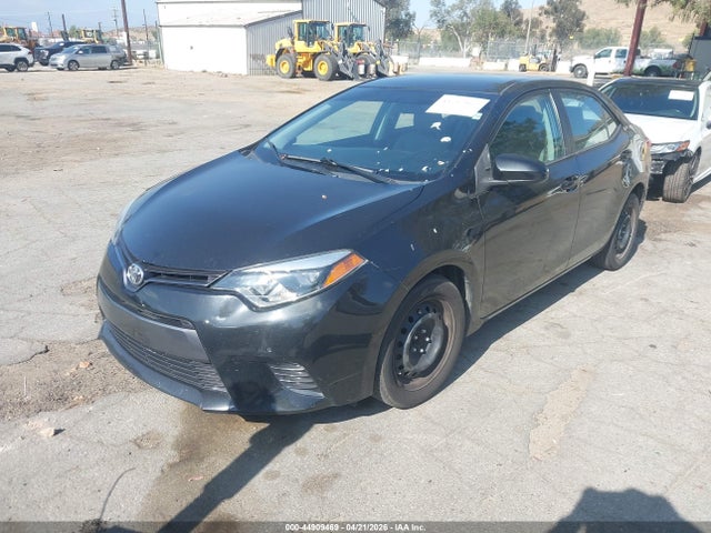 Toyota COROLLA LE 2015 2T1BURHE3FC328724 Image 2