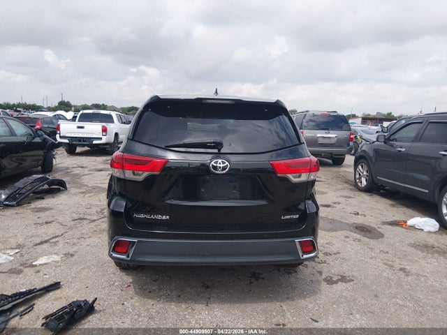 44909507 :رقم المزاد ، 5TDYZRFH9HS221258 vin ، 2017 Toyota Highlander Limited مزاد بيع