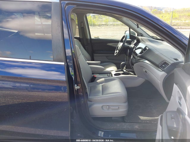 44909510 :رقم المزاد ، 5FNYF6H5XKB002461 vin ، 2019 Honda Pilot Ex-l مزاد بيع