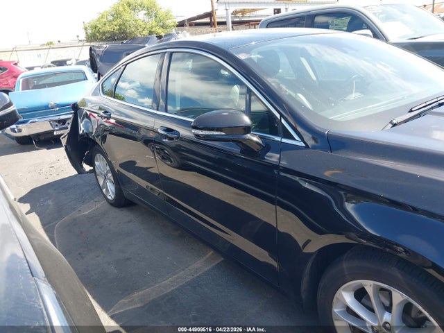 Ford Fusion Energi Titanium 2019 3FA6P0SUXKR200334 Image 14