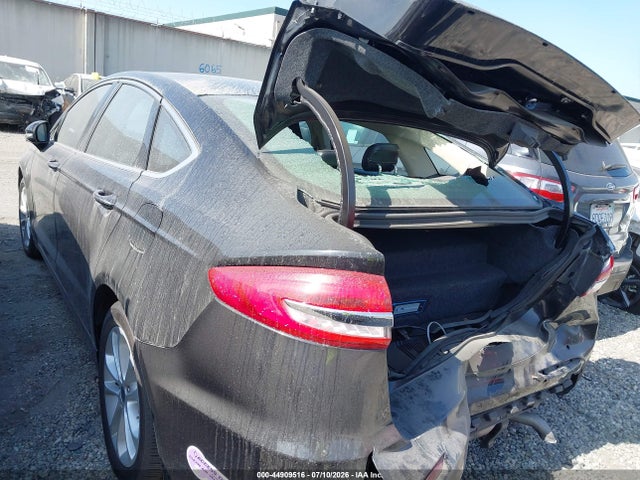 Ford Fusion Energi Titanium 2019 3FA6P0SUXKR200334 Image 3