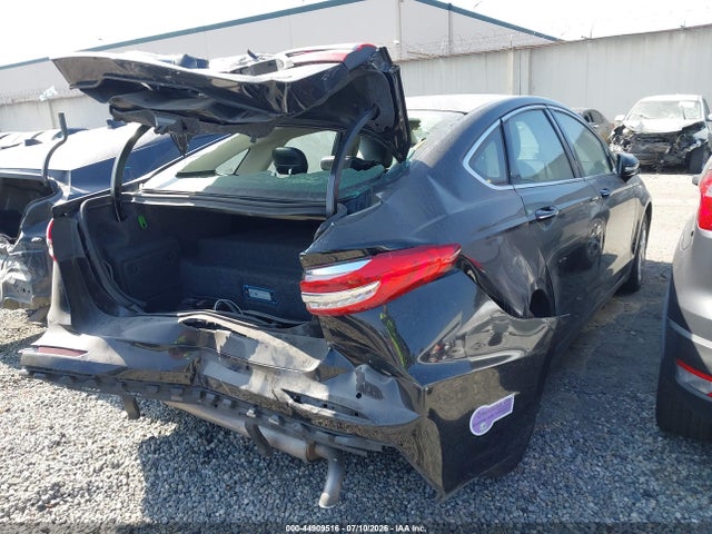 Ford Fusion Energi Titanium 2019 3FA6P0SUXKR200334 Image 4
