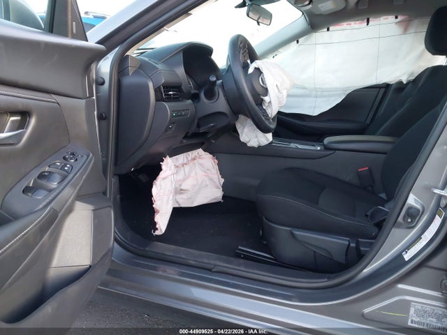 2024 Nissan Sentra Sv Xtronic Cvt მანქანა იყიდება აუქციონზე, vin: 3N1AB8CV3RY217813, აუქციონის ნომერი: 44909525