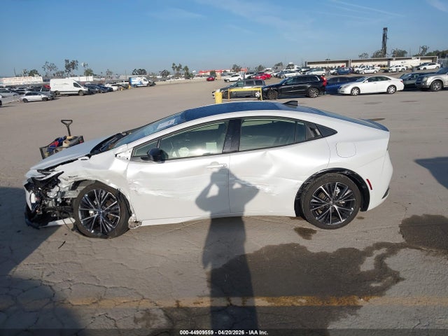 JTDACAAU6R3037164 Toyota PRIUS XLE