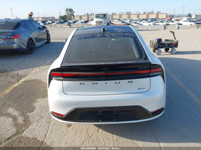 JTDACAAU6R3037164 Toyota PRIUS XLE