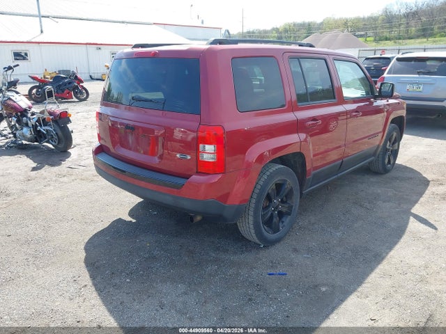 1C4NJPBA4FD430343 Jeep Patriot Altitude Edition