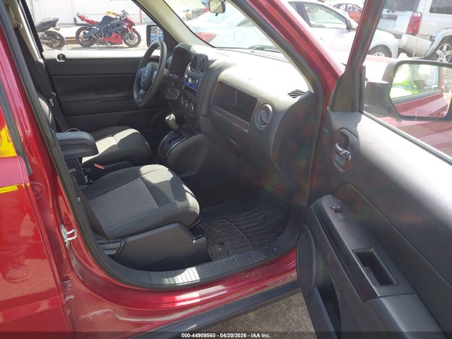 1C4NJPBA4FD430343 Jeep Patriot Altitude Edition