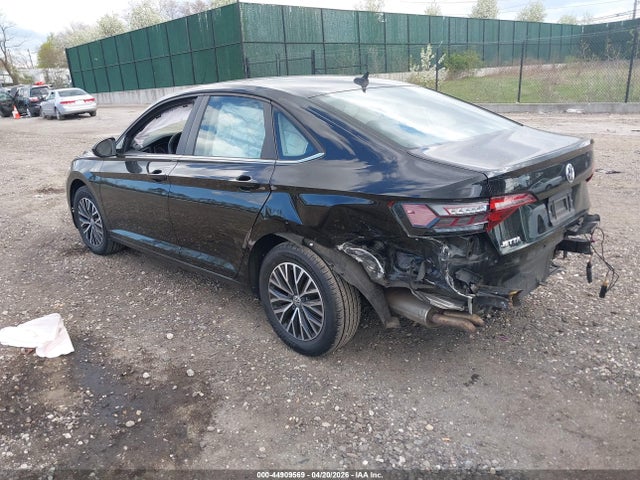 2020 Volkswagen Jetta 1.4t R-line/1.4t S/1.4t Se მანქანა იყიდება აუქციონზე, vin: 3VWCB7BU5LM010764, აუქციონის ნომერი: 44909569
