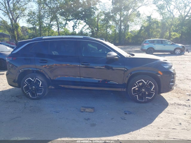 2025 Volkswagen Tiguan 2.0t Sel R-line მანქანა იყიდება აუქციონზე, vin: 3VVLR7RM9SM027121, აუქციონის ნომერი: 44909575