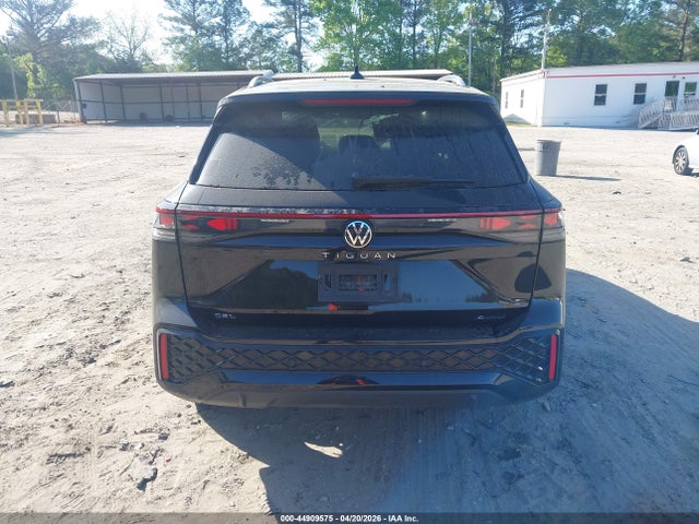 2025 Volkswagen Tiguan 2.0t Sel R-line მანქანა იყიდება აუქციონზე, vin: 3VVLR7RM9SM027121, აუქციონის ნომერი: 44909575