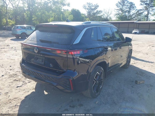 2025 Volkswagen Tiguan 2.0t Sel R-line მანქანა იყიდება აუქციონზე, vin: 3VVLR7RM9SM027121, აუქციონის ნომერი: 44909575
