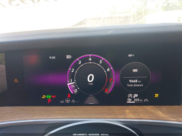 2025 Volkswagen Tiguan 2.0t Sel R-line მანქანა იყიდება აუქციონზე, vin: 3VVLR7RM9SM027121, აუქციონის ნომერი: 44909575