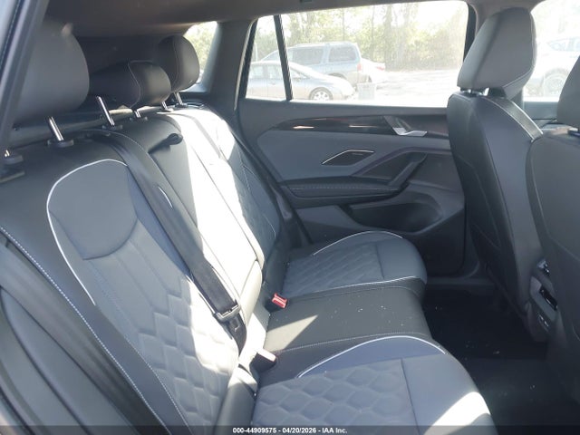 2025 Volkswagen Tiguan 2.0t Sel R-line მანქანა იყიდება აუქციონზე, vin: 3VVLR7RM9SM027121, აუქციონის ნომერი: 44909575