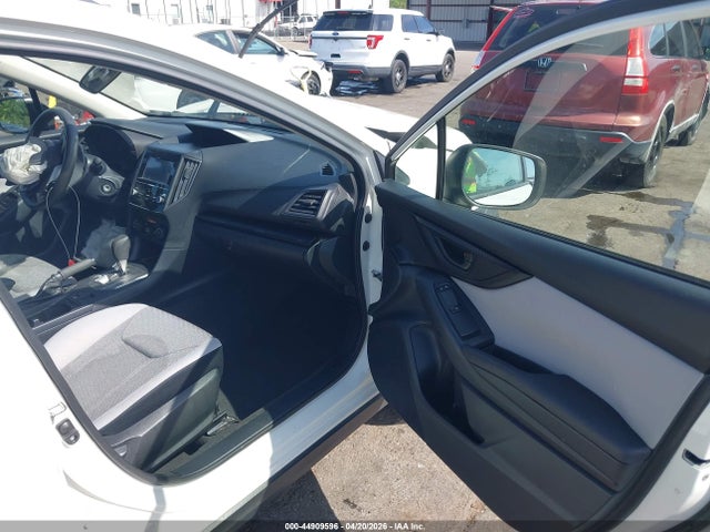 Продаж на аукціоні авто 2019 Subaru Crosstrek 2.0i, vin: JF2GTAAC9KH215404, номер лоту: 44909596