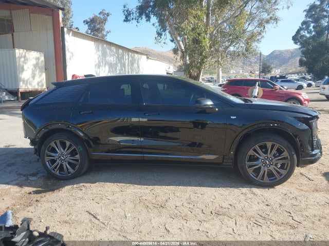 44909616 :رقم المزاد ، 3GYK3GMR3SS211409 vin ، 2025 Cadillac Optiq Sport 2 Awd مزاد بيع