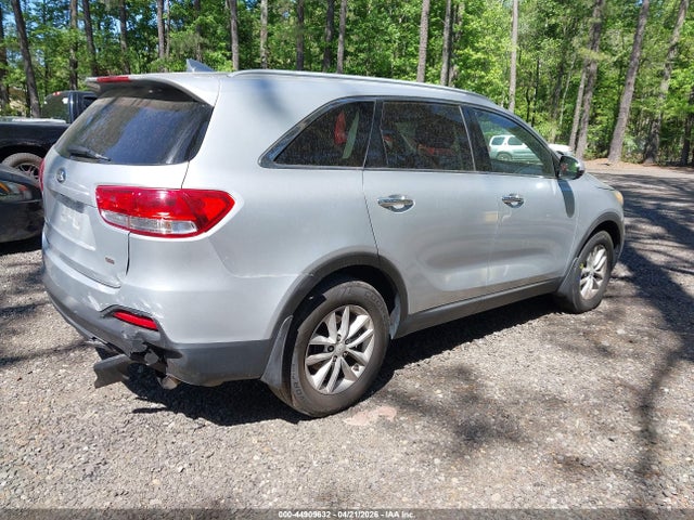 Продажа на аукционе авто 2016 Kia Sorento 2.4l Lx, vin: 5XYPG4A39GG020326, номер лота: 44909632