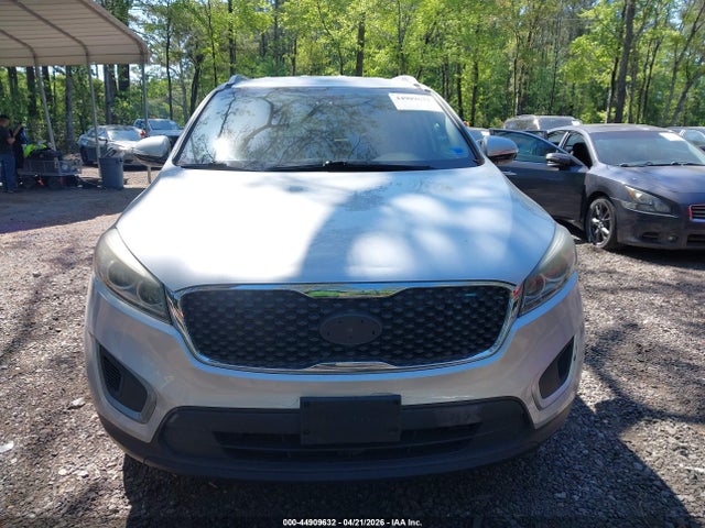 Продажа на аукционе авто 2016 Kia Sorento 2.4l Lx, vin: 5XYPG4A39GG020326, номер лота: 44909632