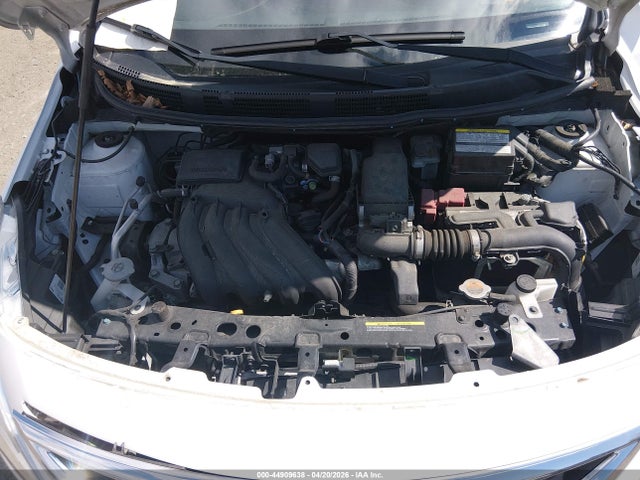 Nissan Versa 1.6 S 2019 3N1CN7AP8KL810486 Image 10