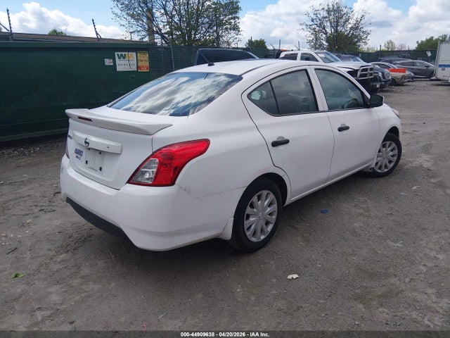 Nissan Versa 1.6 S 2019 3N1CN7AP8KL810486 Image 4