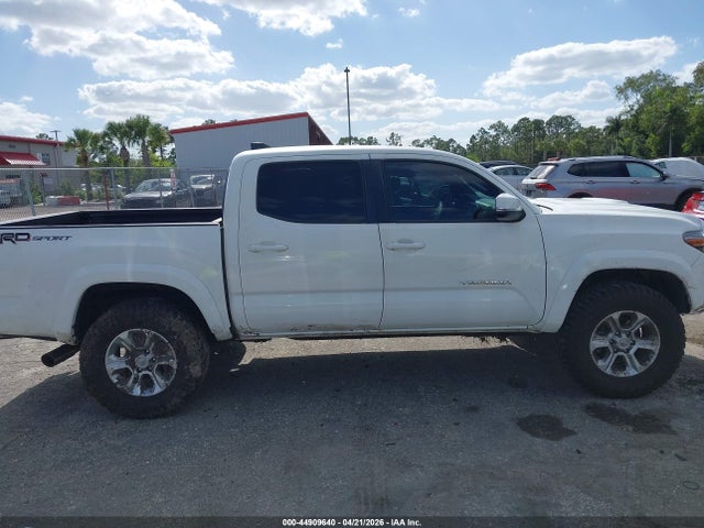 44909640 :رقم المزاد ، 3TMAZ5CN5MM159209 vin ، 2021 Toyota Tacoma Trd Sport مزاد بيع