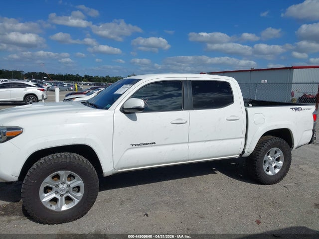 44909640 :رقم المزاد ، 3TMAZ5CN5MM159209 vin ، 2021 Toyota Tacoma Trd Sport مزاد بيع