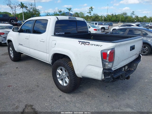 44909640 :رقم المزاد ، 3TMAZ5CN5MM159209 vin ، 2021 Toyota Tacoma Trd Sport مزاد بيع