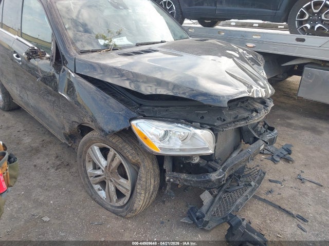 Продаж на аукціоні авто 2015 Mercedes-benz Ml 350 4matic, vin: 4JGDA5HB8FA508040, номер лоту: 44909648