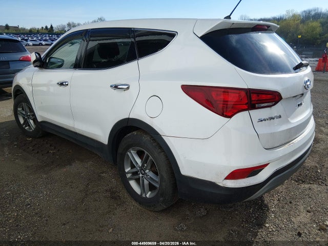 2018 HYUNDAI SANTA FE SPORT 5XYZTDLB4JG540627 Photo 2
