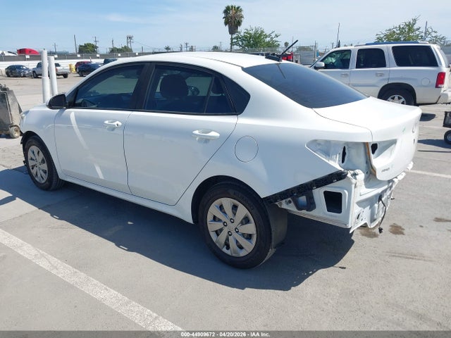 3KPA24AB5KE240953 KIA RIO S