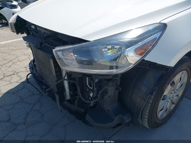 3KPA24AB5KE240953 KIA RIO S