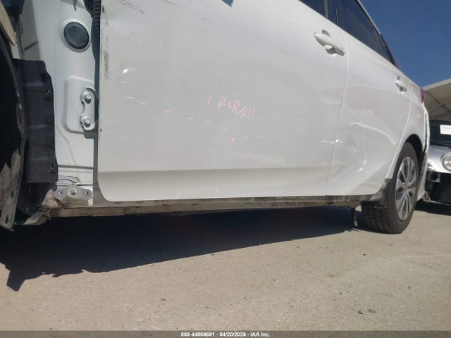 JTDKAMFP4N3223777 Toyota Prius Prime Xle