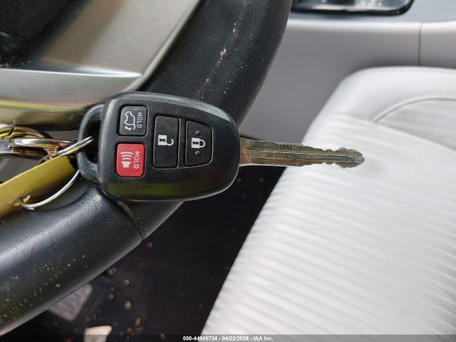 Продаж на аукціоні авто 2015 Toyota Highlander Le Plus V6, vin: 5TDZKRFH4FS059898, номер лоту: 44909724