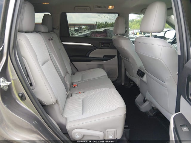 Продаж на аукціоні авто 2015 Toyota Highlander Le Plus V6, vin: 5TDZKRFH4FS059898, номер лоту: 44909724