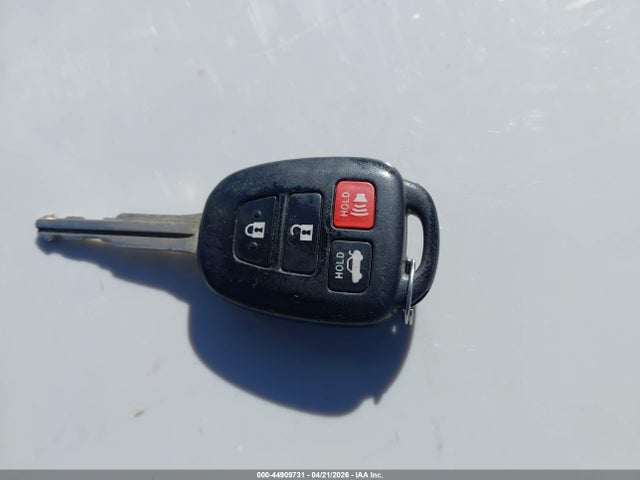 Aukcja sprzedaży 2017 Toyota Corolla Le, vin: 2T1BURHE0HC786823, numer aukcji: 44909731