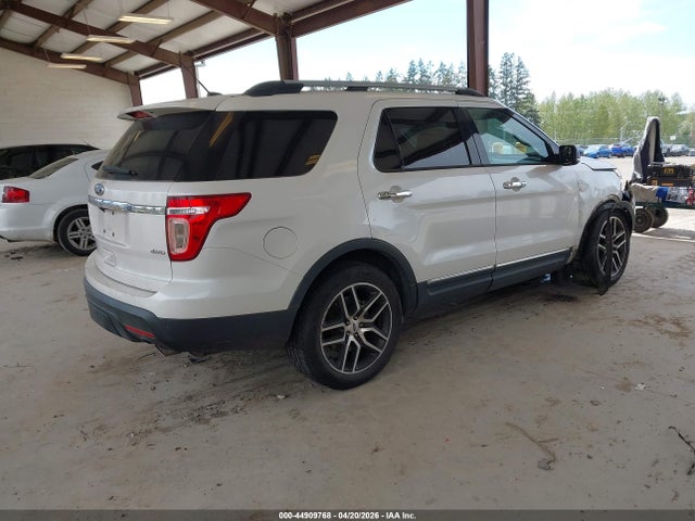 Ford EXPLORER XLT 2015 1FM5K8D83FGB31949 Image 4