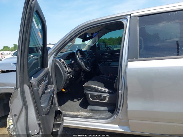 Продажа на аукционе авто 2022 Ram 1500 Laramie  4x4 5'7 Box, vin: 1C6SRFJT5NN248529, номер лота: 44909790