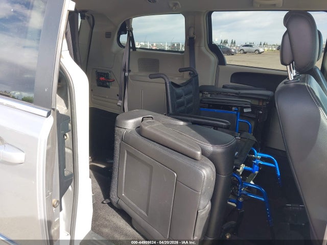 2C4RC1BG2GR229505 Chrysler Town &amp; Country Touring