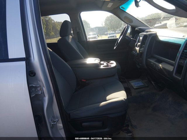 2018 Ram 1500 Tradesman  4x4 5'7 Box მანქანა იყიდება აუქციონზე, vin: 1C6RR7KG6JS306648, აუქციონის ნომერი: 44909845