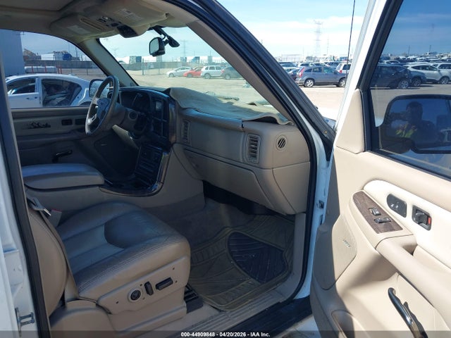 Продажа на аукционе авто 2005 Gmc Yukon Xl 1500 Denali, vin: 1GKFK66U85J137436, номер лота: 44909848