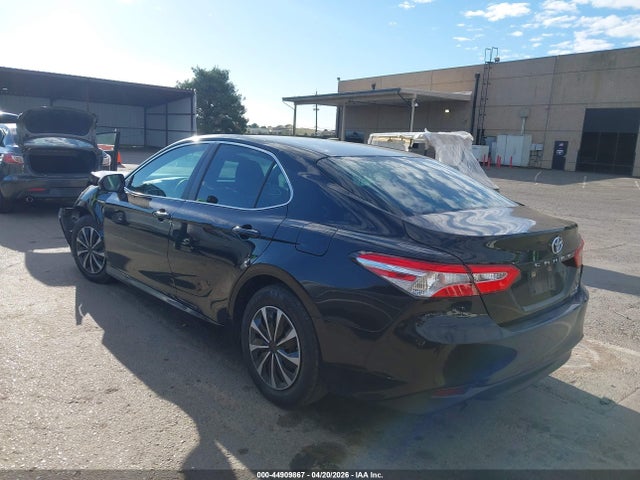 4T1B31HK4JU500552 Toyota Camry Hybrid Le