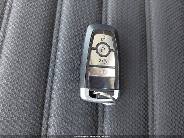 Продажа на аукционе авто 2017 Ford Fusion Se, vin: 3FA6P0H76HR400895, номер лота: 44909869