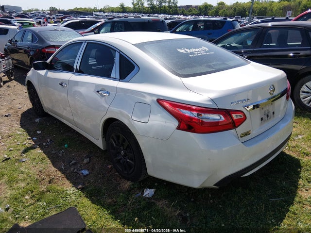 Продажа на аукционе авто 2016 Nissan Altima, vin: 1N4AL3AP7GN371166, номер лота: 44909871