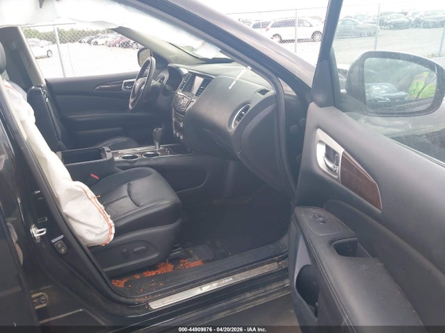 Продажа на аукционе авто 2013 Nissan Pathfinder Platinum, vin: 5N1AR2MNXDC671123, номер лота: 44909876