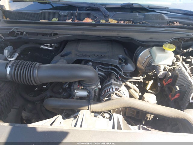 44909887 :رقم المزاد ، 1C6RREDT2KN832810 vin ، 2019 Ram 1500 Laramie  4x2 6'4 Box مزاد بيع