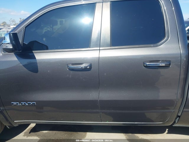 44909887 :رقم المزاد ، 1C6RREDT2KN832810 vin ، 2019 Ram 1500 Laramie  4x2 6'4 Box مزاد بيع