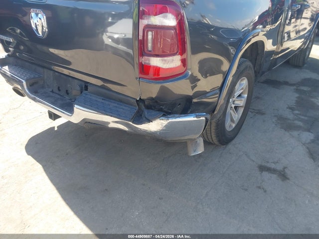 44909887 :رقم المزاد ، 1C6RREDT2KN832810 vin ، 2019 Ram 1500 Laramie  4x2 6'4 Box مزاد بيع