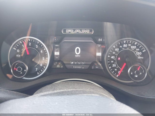 44909887 :رقم المزاد ، 1C6RREDT2KN832810 vin ، 2019 Ram 1500 Laramie  4x2 6'4 Box مزاد بيع