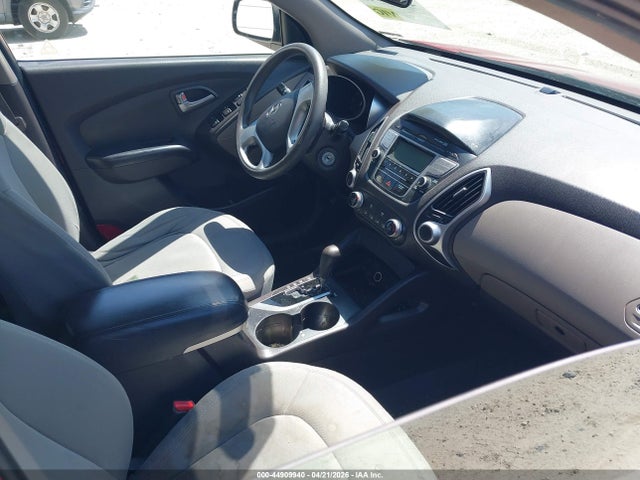 44909940 :رقم المزاد ، KM8JT3AB1DU705039 vin ، 2013 Hyundai Tucson Gl مزاد بيع
