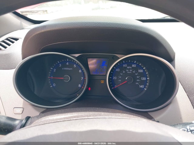 44909940 :رقم المزاد ، KM8JT3AB1DU705039 vin ، 2013 Hyundai Tucson Gl مزاد بيع