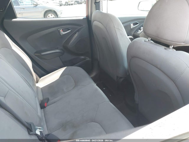 44909940 :رقم المزاد ، KM8JT3AB1DU705039 vin ، 2013 Hyundai Tucson Gl مزاد بيع